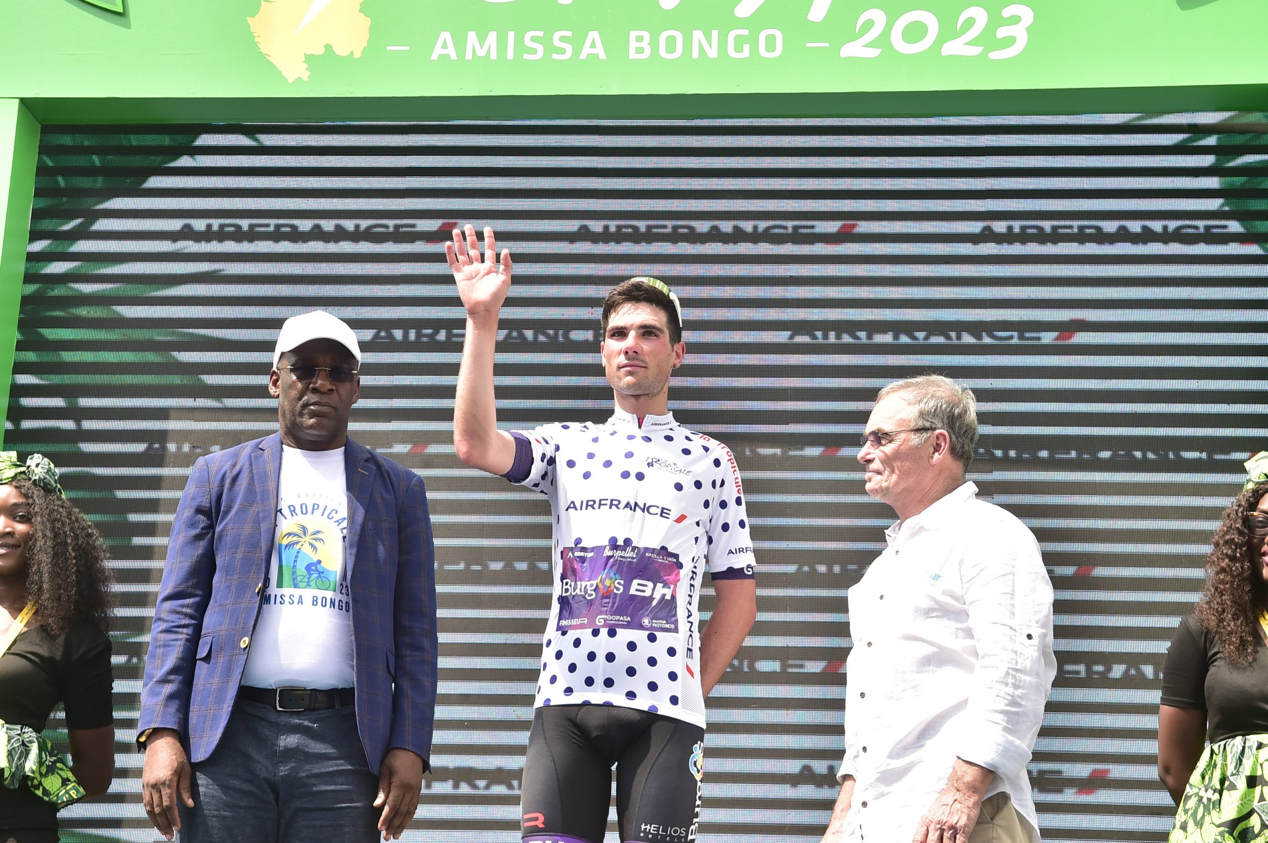 Antonio Angulo logra el primer podio de la temporada en Gabón